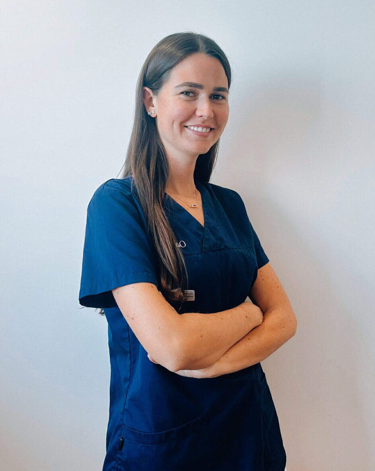 portrait d'Olivia, hygiéniste dentaire chez Oral Clinic by Tétaz